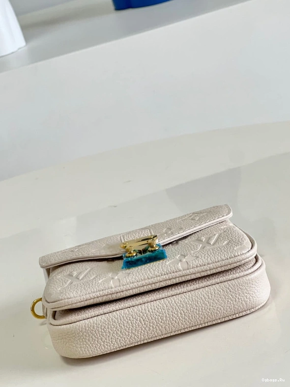 MICRO METIS Louis Vuitton 0402